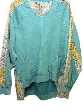 BlueVelvet Mint Waffle-Knit Pullover Hoodie with Paisley Sleeve Panels